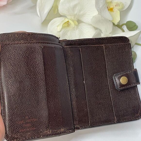 AUTHENTIC Louis Vuitton Damier Zippy Compact Wallet - Picture 7 of 11